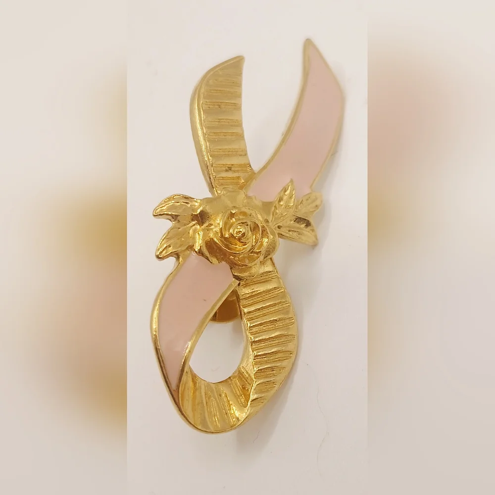 VINTAGE AVON BREAST CANCER AWARENESS GOLD ROSE PINK RIBBON TACK PIN PREOWNED 2